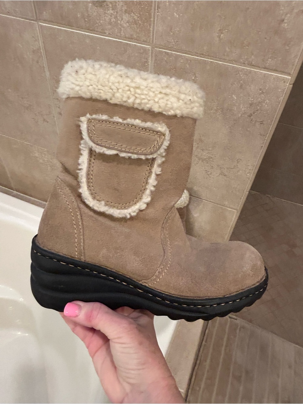 American Eagle Outfitters Tan Suede Winter Boots with Cream Shearling Trim